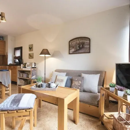 Duplex 4 Personnes Avec Balcon A Lary Village - Fr-1-296-182