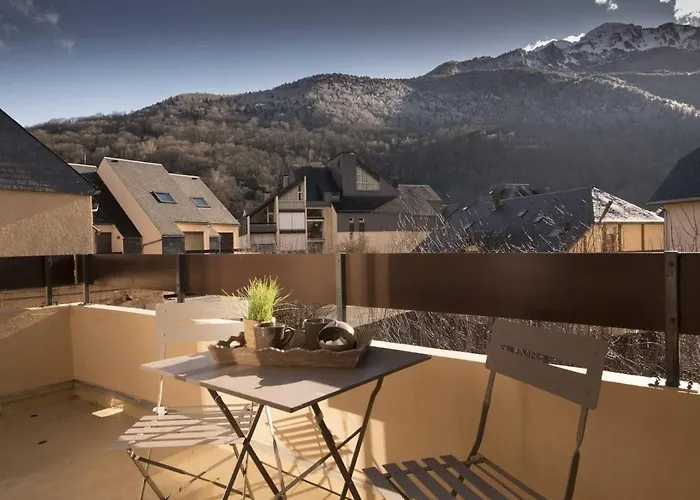 Duplex 4 Personnes Avec Balcon A Lary Village - Fr-1-296-182 아파트 *