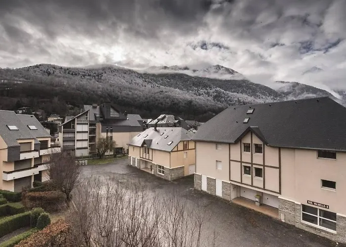 Duplex 4 Personnes Avec Balcon A Lary Village - Fr-1-296-182 דירה